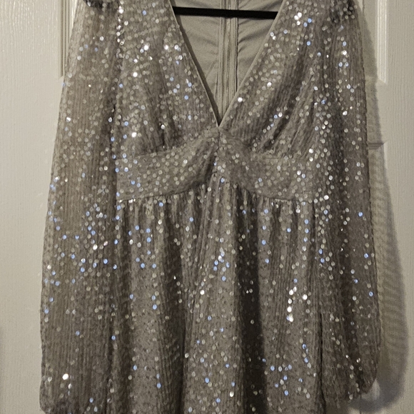 Lena Silver Sequin Long Sleeve Cocktail Dress - Picture 2 of 3